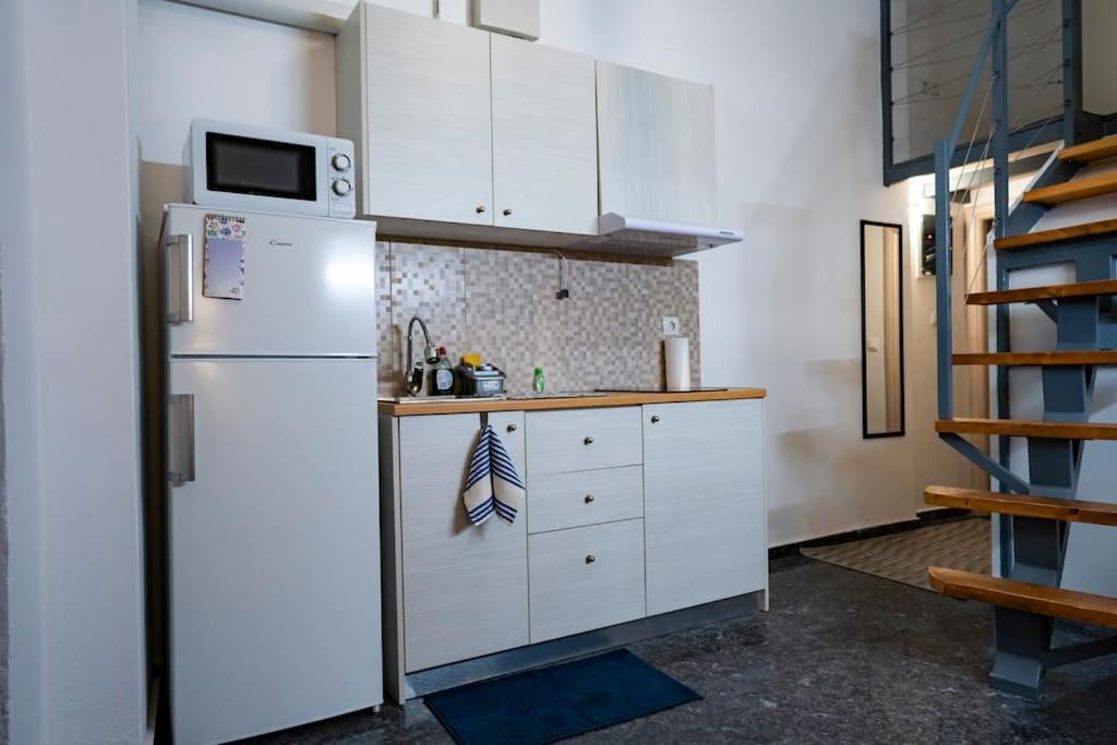Loftliving 1 By Αττικο Νοσοκομειο Daire Atina Dış mekan fotoğraf